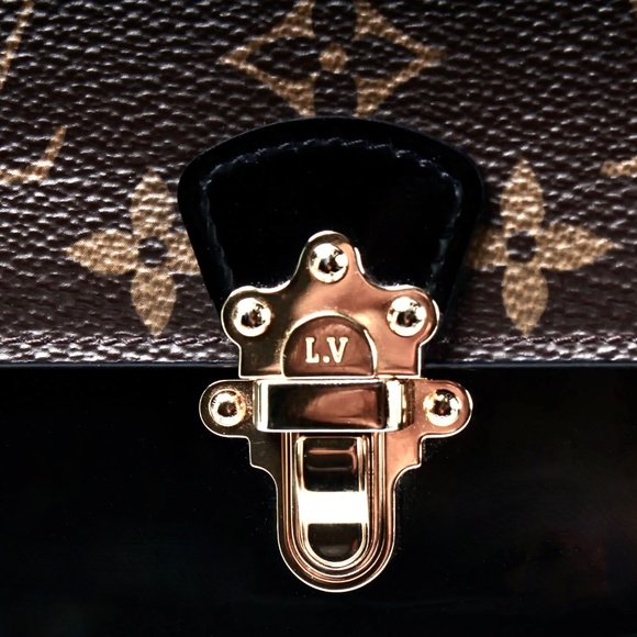 Louis Vuitton Cherrywood Wallet Vernis/ Monogram - Picture 11 of 12